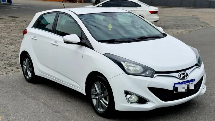 Hyundai HB20 Premium 1.6 Flex 16V Mec. 2014