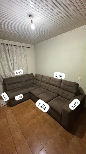 Sofá retrátil e reclinável
