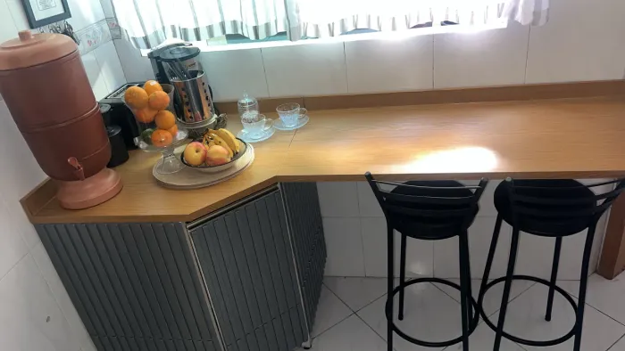 Gabinete com bancada