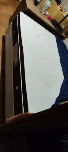 Colchão de casal magnético com base