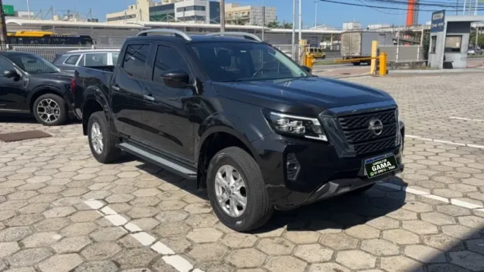 Nissan Frontier XE CD 4X4 2.3 Bi-TB Diesel Aut. 2025