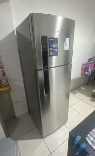 Geladeira em perfeito estado