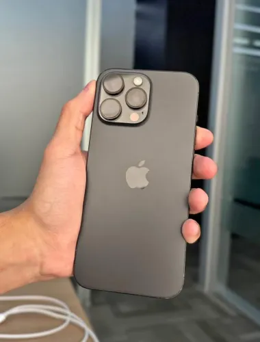 iPhone 16 Pro Max 256Gigas Bateria 89% nota fiscal acompanha carregador capas