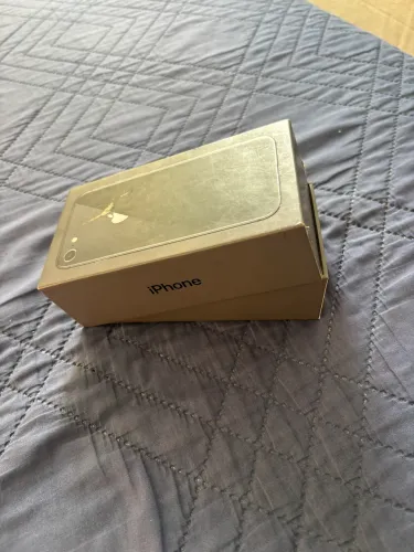 Vendo iPhone 8 -64gb