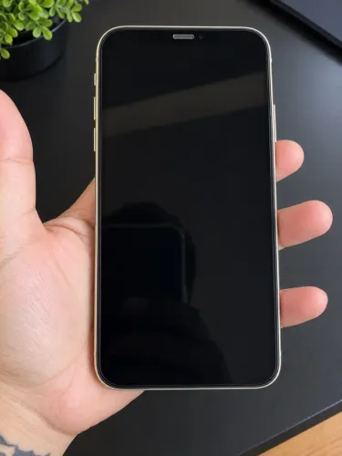 iPhone 11 - 64GB