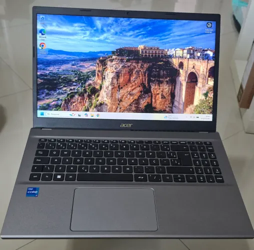 Notebook Acer I7 / 16GB / 256GB
