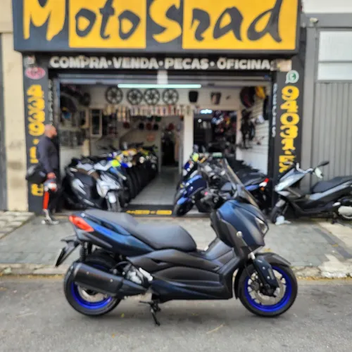 XMAX 250 ANO 2023 10 MIL KM