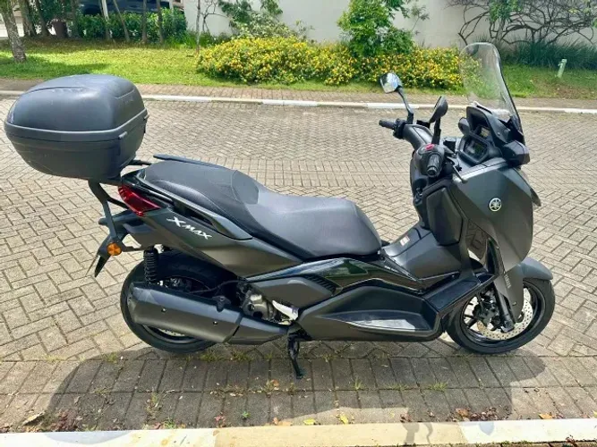 Yamaha XMax 250 Connected 2025