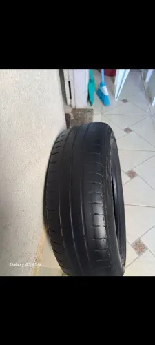 Pneu meia vida original aro 14 175/70 