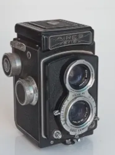 Modelo: Airflex Twin Lens Reflex dupla lente Estilo: Vintage Retrô Design clássico com dua