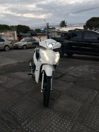 AVELLOZ 2025 125cc ECONÔMICA MOTO NOVA SEM NADA PRA FAZER