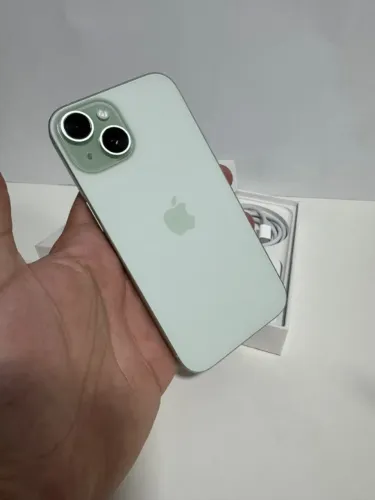 iPhone 15 Verde - Impecável (Bateria 88%) | LEIA A DESCRIÇÃO