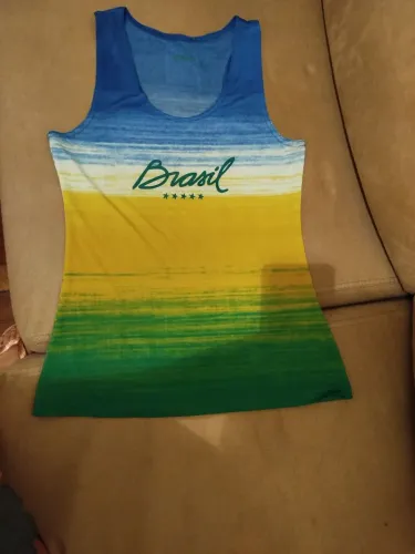 Camiseta feminina Tam P