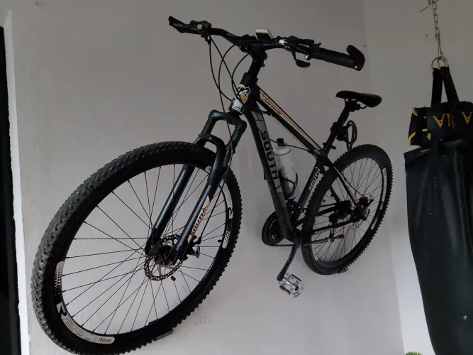 Bike,aro 29 muito conservada 