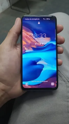 Galaxy S10e