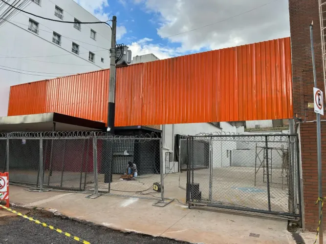 Imóvel para aluguel com 470 metros quadrados em Grajaú - Belo Horizonte - MG