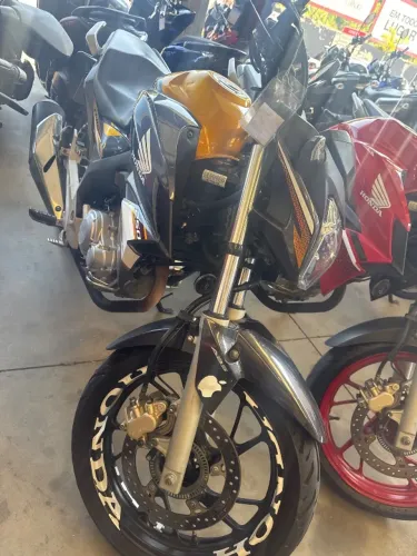 Cb Twister 250 2020 mais nova do estado