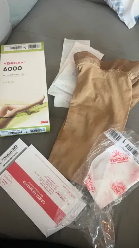 Meia Venosan  6000 - 7/8 nova ler o anúncio