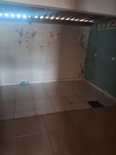 Alugo uma casa no Montevideu