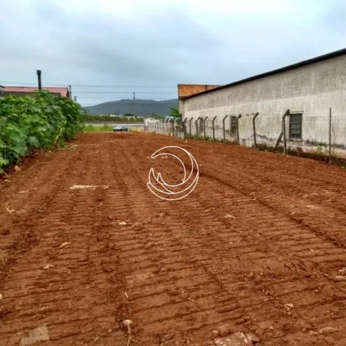Terreno de 972m² no bairro Canasvieiras