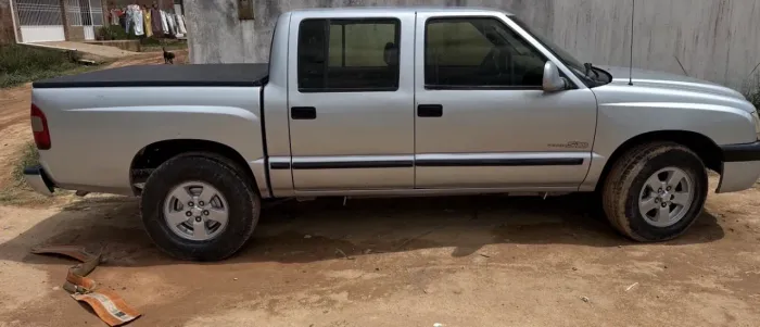 Chevrolet S10 Pick-up Luxe 2.8 4X2 CD TB Int.dies. 2001