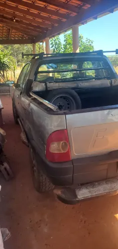 Fiat Strada 1.3 MPI Fire 8V 67cv CE 2005
