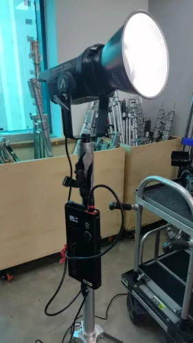 Vendo Refletor Aputure Storm 120D II - Daylight (5.500K) - Lindo - Usado
