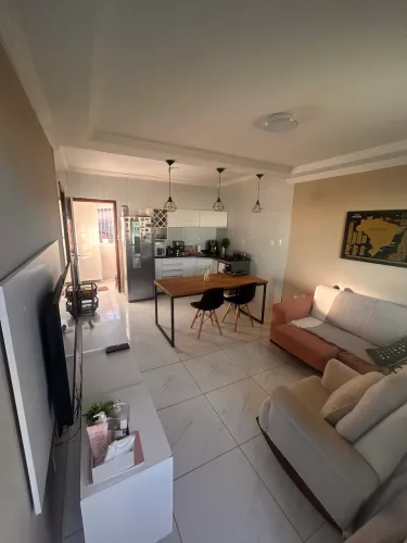 APARTAMENTO À VENDA/ALUGUEL - 02 QUARTOS