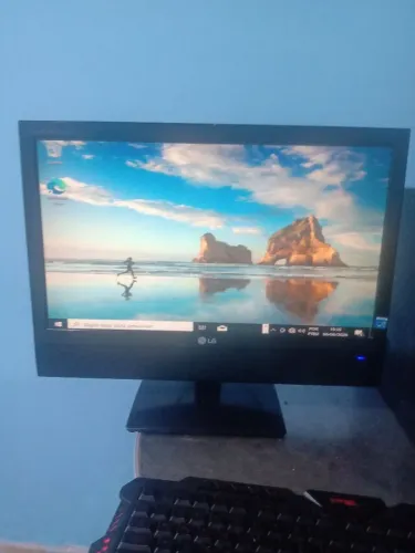 Monitor 22" com hdmi,vga