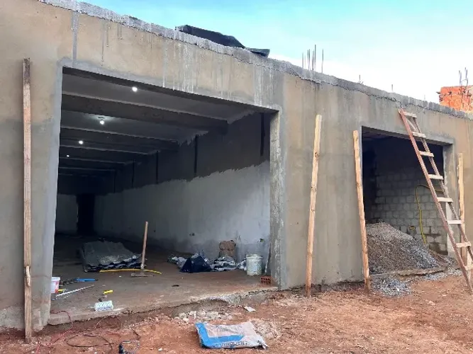 LOJA / PONTO COMERCIAL EM AVENIDA PRINCIPAL EM JUAZEIRO DO NORTE 