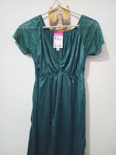 Camisola da Demillus.