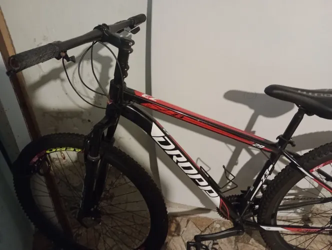 Bicicleta 29 semi nova