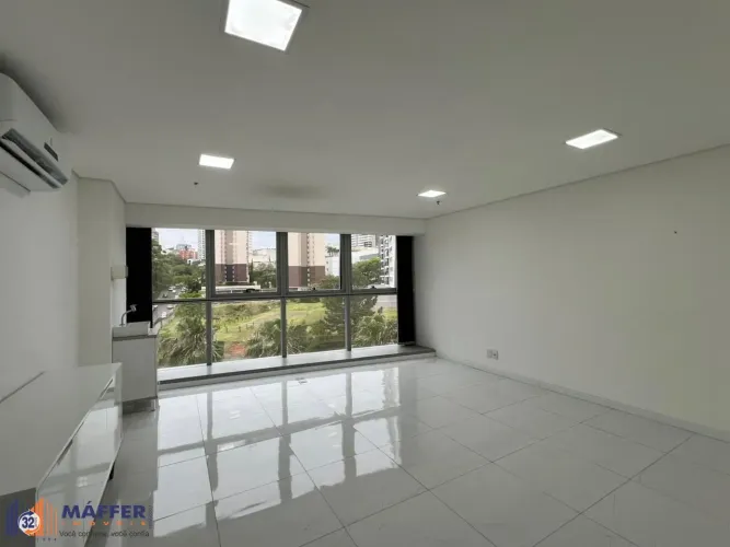 Sala comercial com 44 m2 a venda no Trend Nova Carlos Gomes.