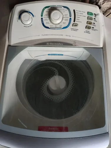 Máquina lavar Eletrolux 10 k