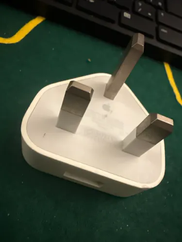 Carregador Apple Europeu USB