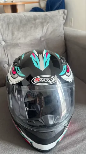 Capacete