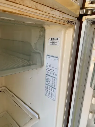 Geladeira para retirada de peça