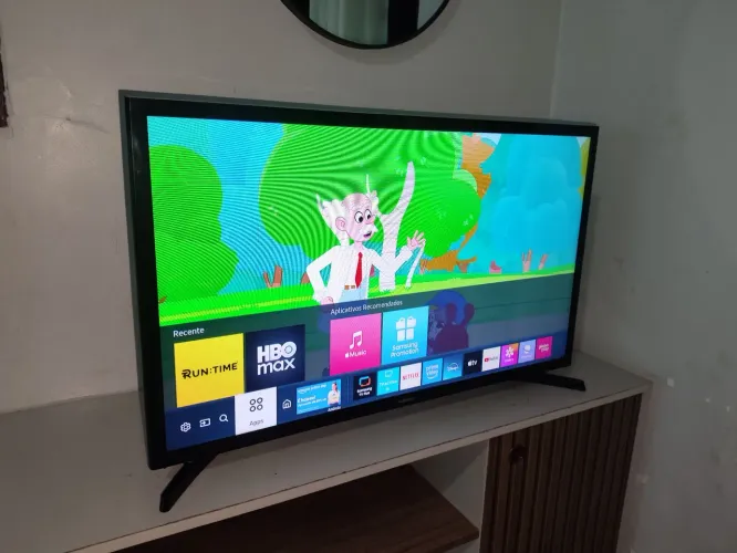 TV 32 POL SMART WI-FI. SAMSUNG TIZEN