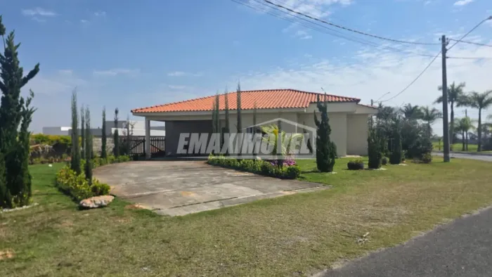 Casa com 3 quartos sendo 1 suíte no Condomínio Fazenda Alta Vista - Salto de Pirapora