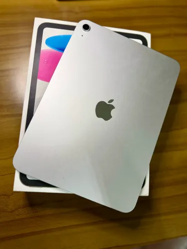 iPad 11 A16