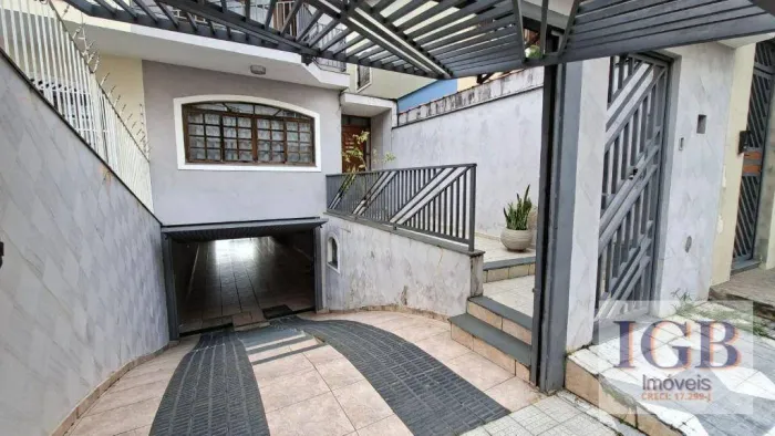 Sobrado com 3 dormitórios à venda, 190 m² por R$ 1.000.000,00 - Jardim Virginia Bianca - S