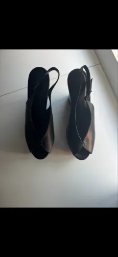 Sandália Anabela Slingback Peep Toe (ou Peep Toe Anabela Mr. Cat