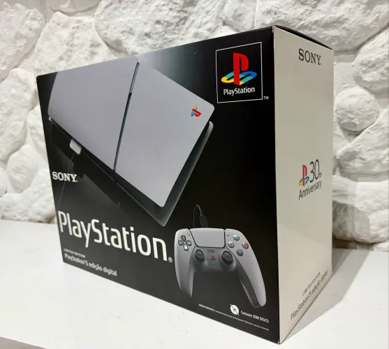 Ps5 30 anos lacrado/ desbloqueavel