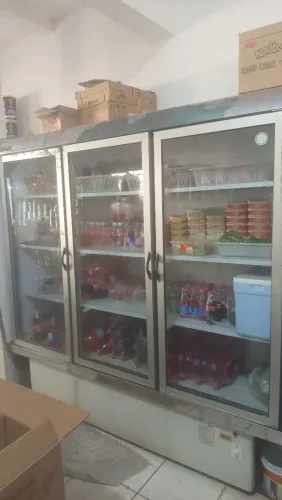 Vende-se um Refrigerador 