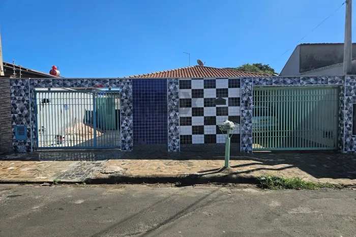 CASA COM EDÍCULA, VENDA, COSMÓPOLIS - SP