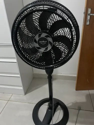 Ventilador de Coluna Britânia Maxx Force 170W BVT451 - 8 Pás (Super Potente)