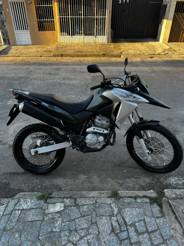 Vendo XRE 300 2017