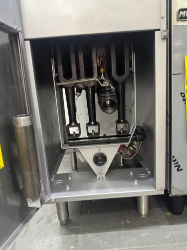 VENDO UMA FRITADEIRA A GÁS VULCAN LG300