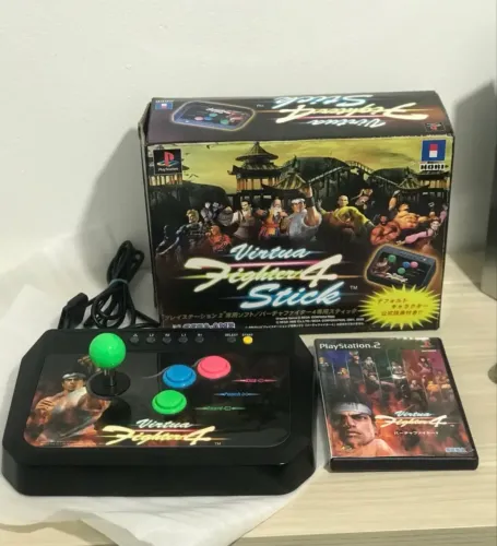 Item de Coleção: Arcade Stick Virtua Fighter 4 Hori para PlayStation 2 (Completo)