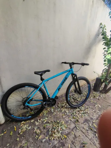 Vendo bike aro 29 com 21 velocidades KSW XLT 100 alumínio, Freios a disco com suspensão MT